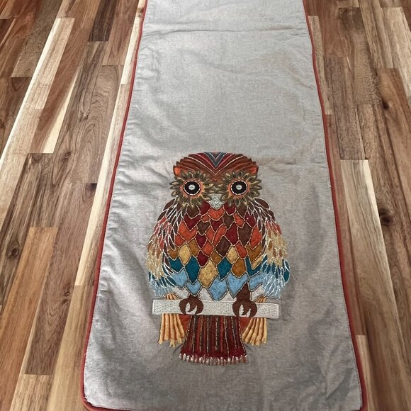 Pier 1 Imports Table Runner Owl Embroidered Measures 13" x 108" $59.95 MSRP - Picture 2 of 12